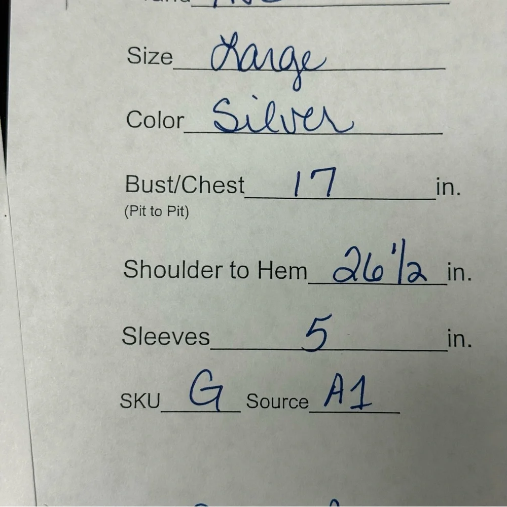 NWT INC Silver Metallic V-Neck Short Sleeve Top Shimmer Stretchy Large - Picture 9 of 9